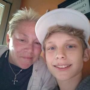 Meet your Posher, Monica